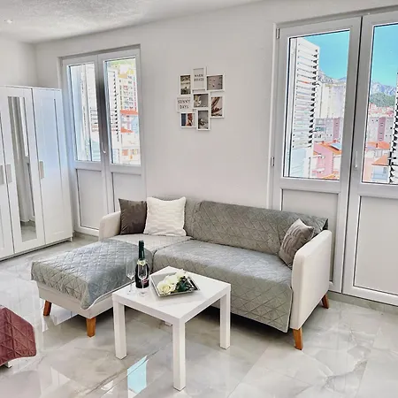 Marta Apartamento *
